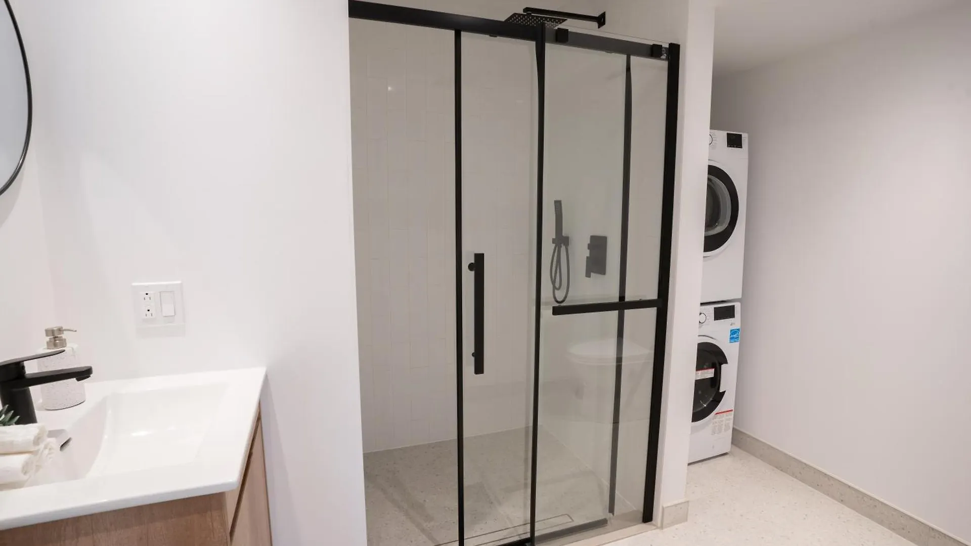 דירות מונטריאול Superb 2 Bed Downtown 2Min To Metro קנדה